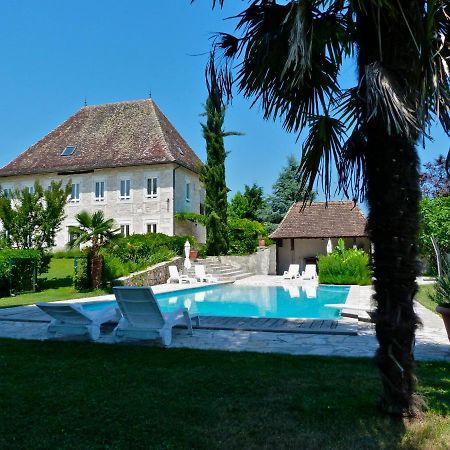 Bed and Breakfast Domaine Du Manoir Les Avenières Exteriér fotografie